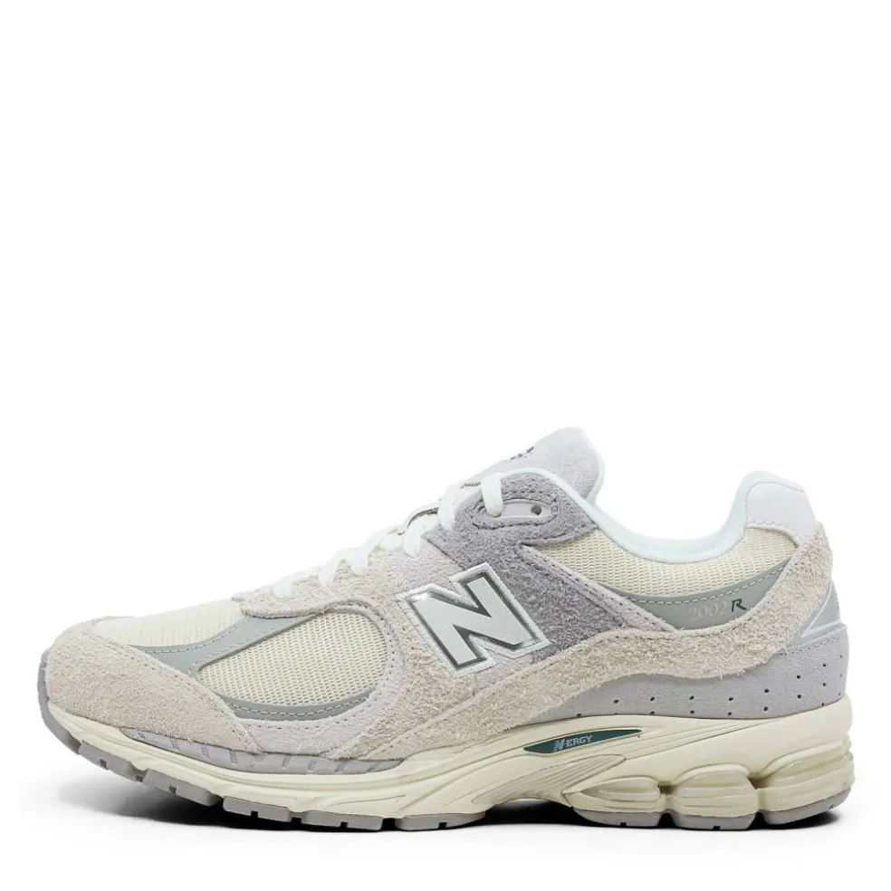 NB 2002 Womens