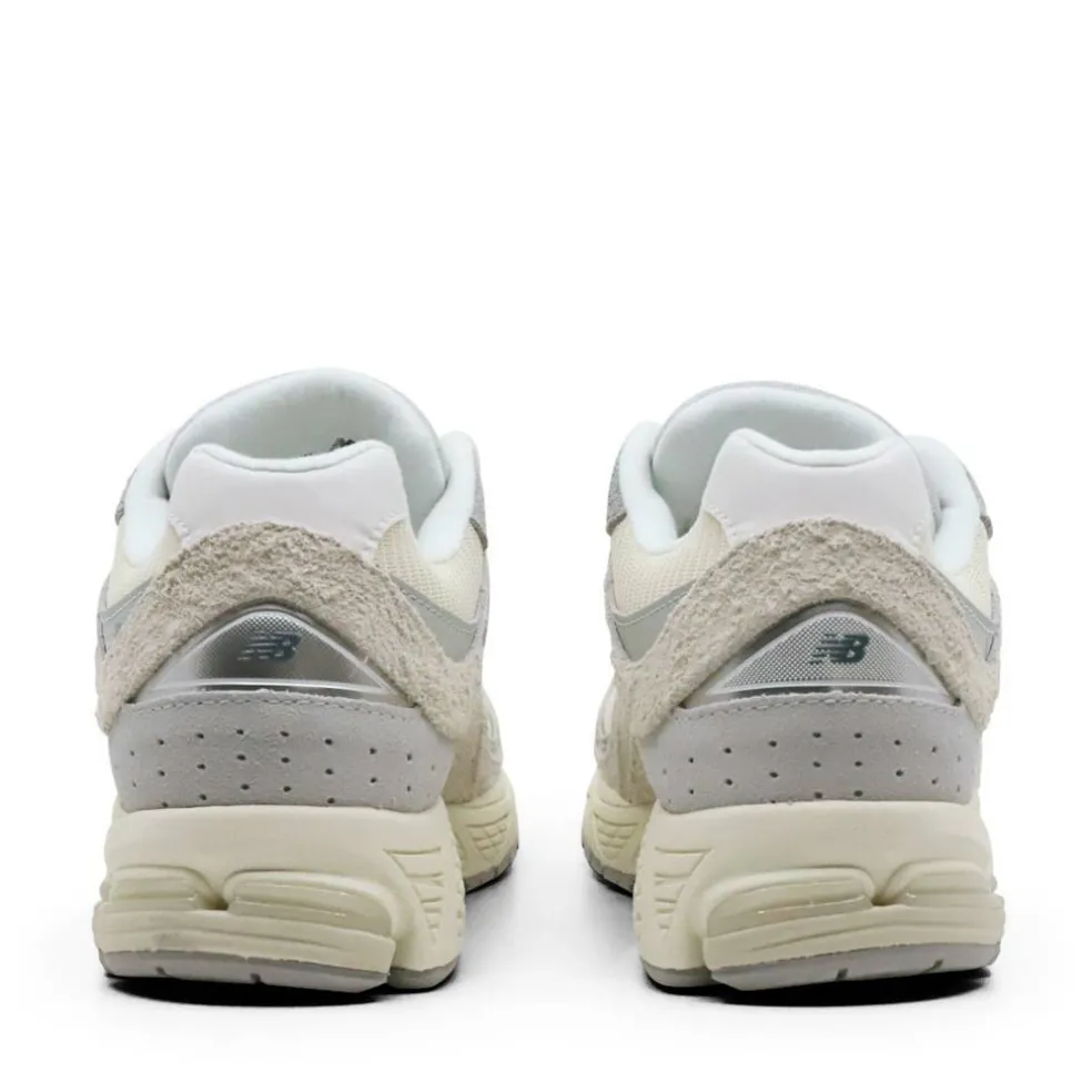 NB 2002 Womens