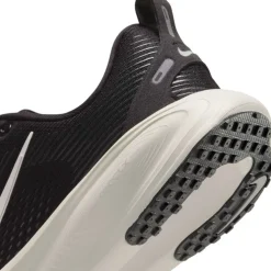 Nike Kids Vomero Everyday Running Shoes