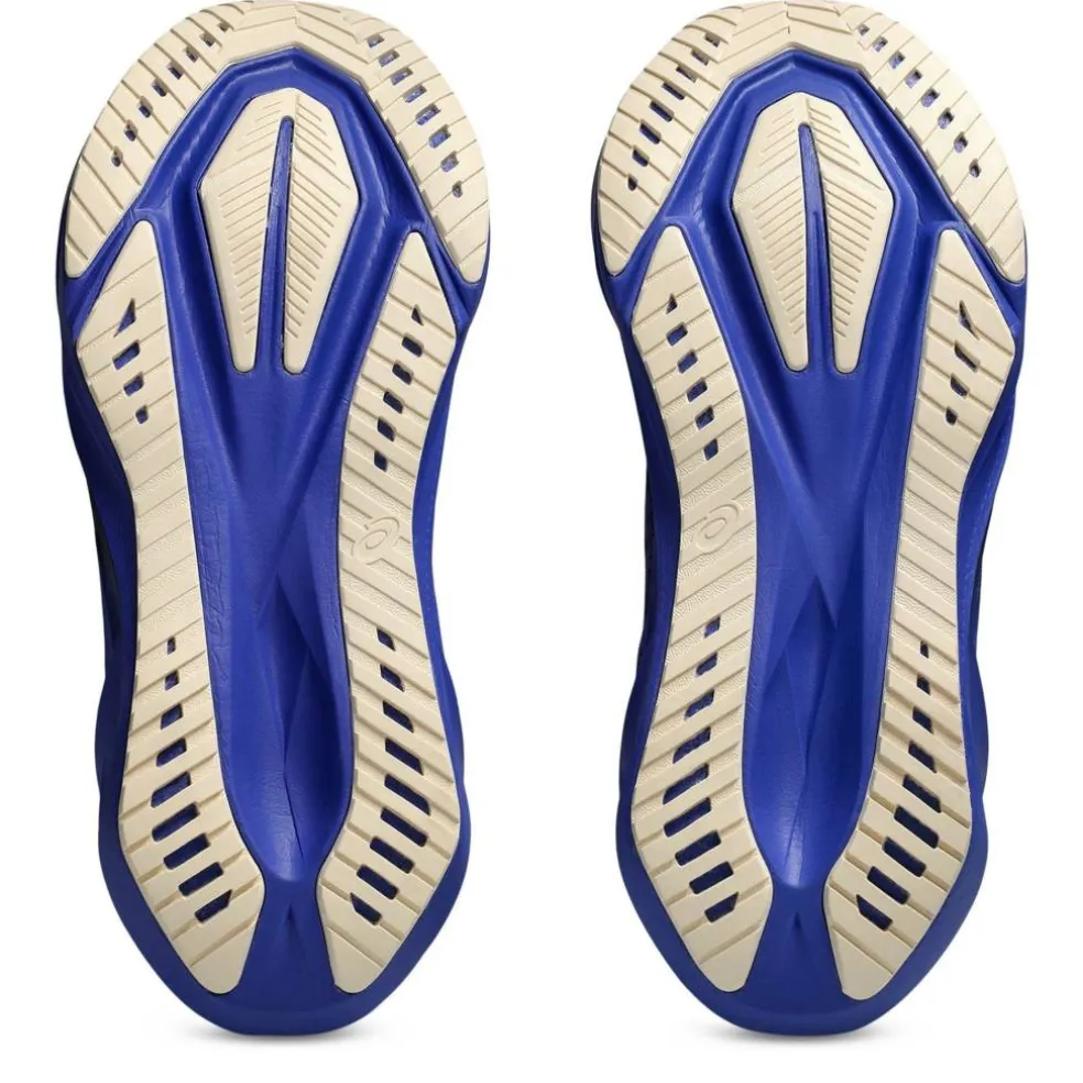 Novablast 5 Mens Running Shoes
