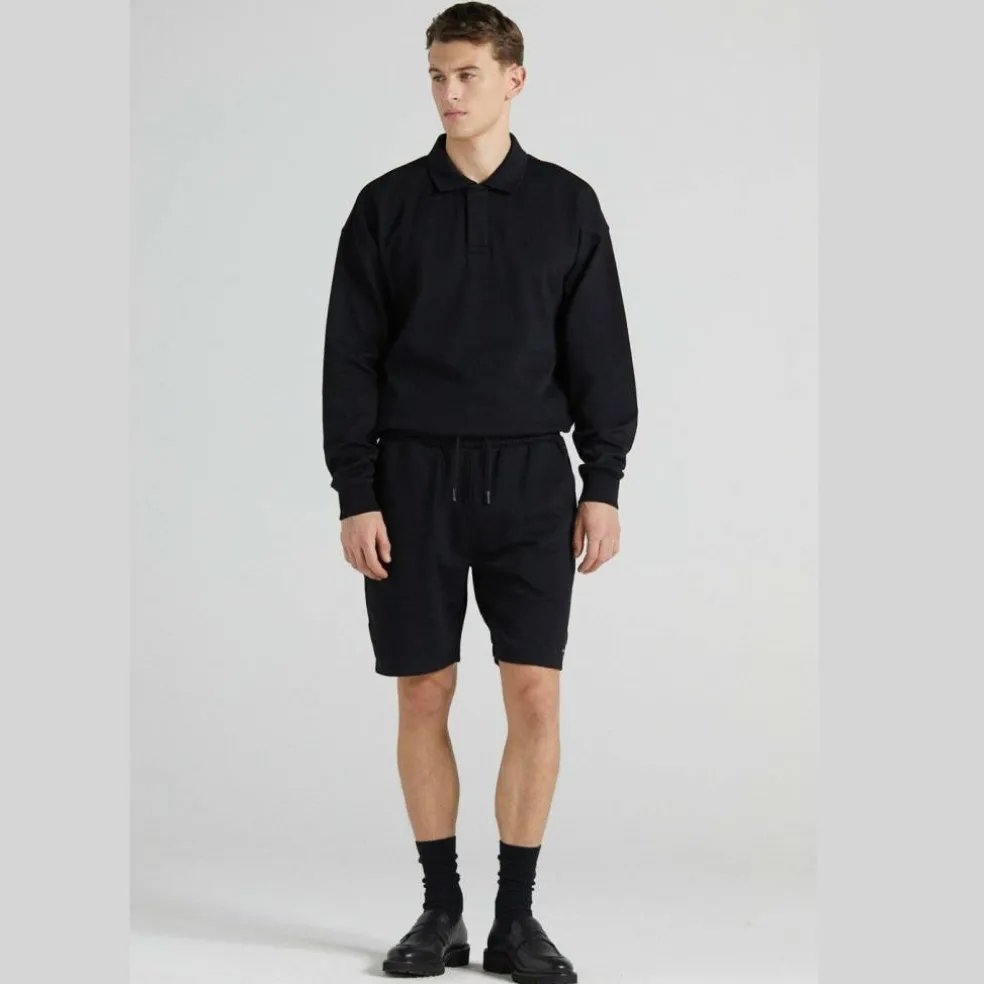 OC Water Repellent Smart Travel Shorts