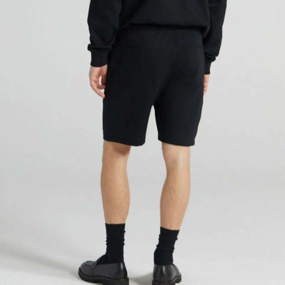 OC Water Repellent Smart Travel Shorts