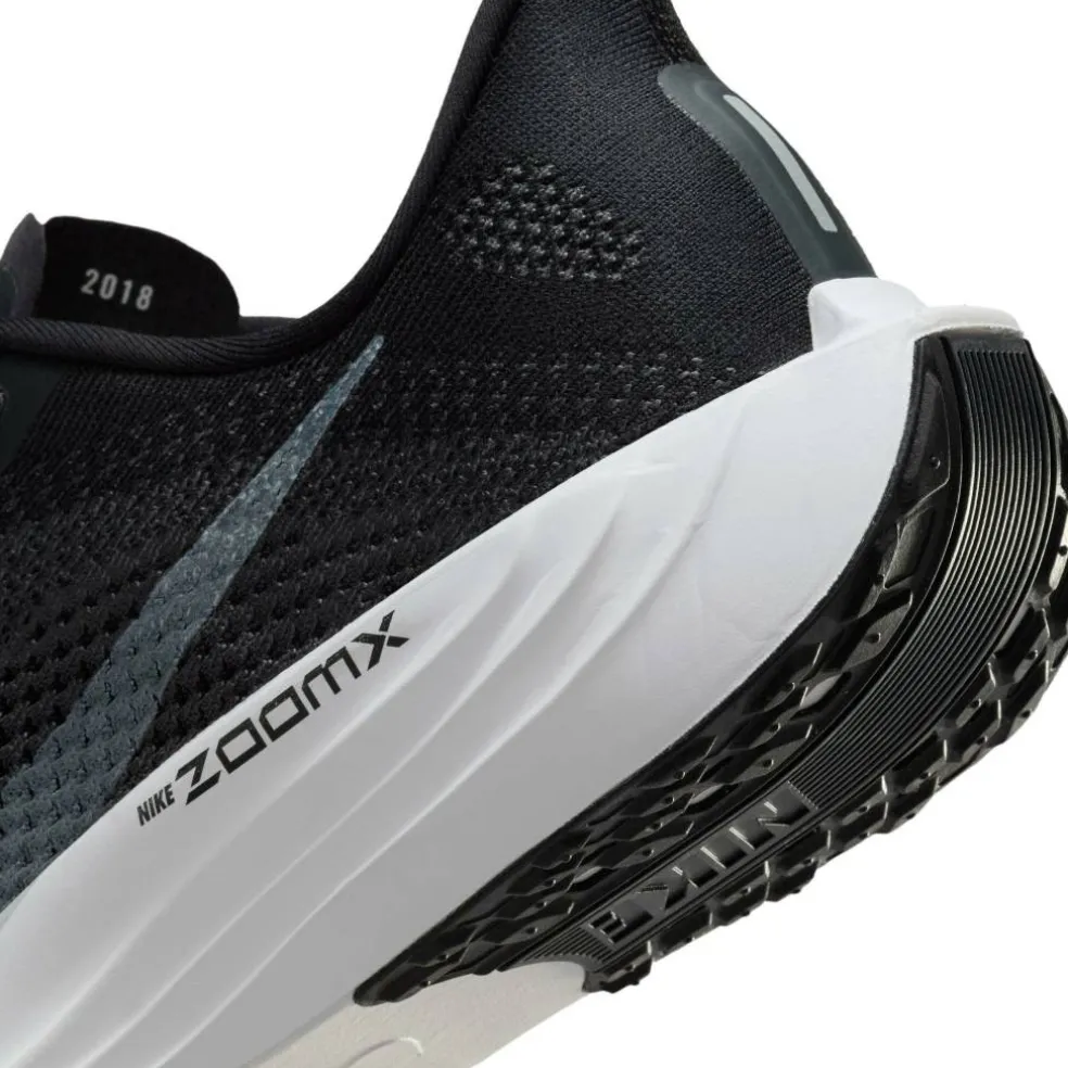 Pegasus Plus Trainers Mens