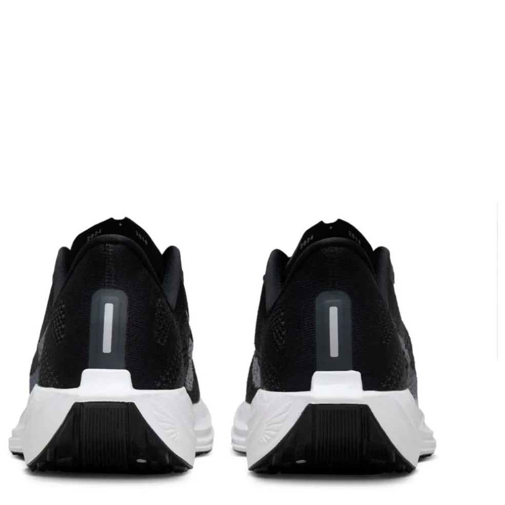 Pegasus Plus Trainers Mens