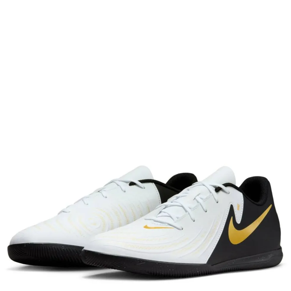 Phantom GX 2 Club Indoor Court Football Boots