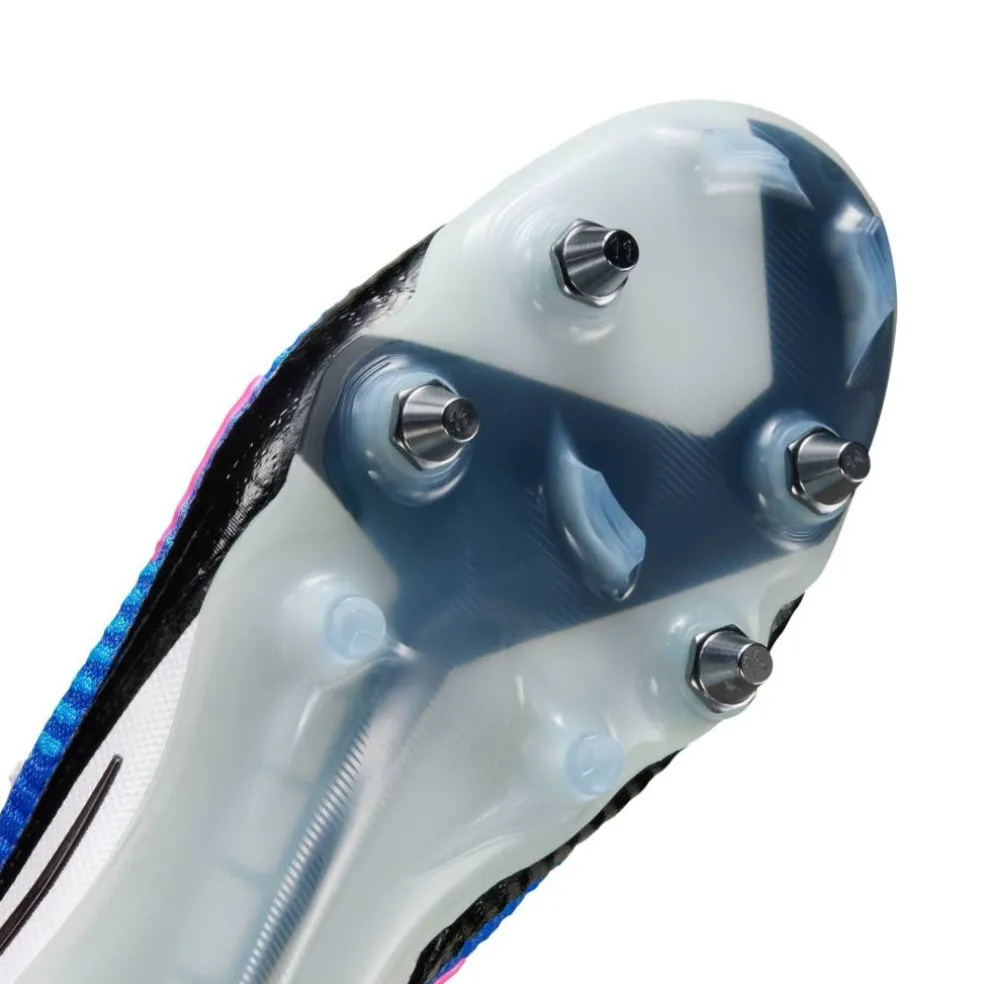 Phantom 6 Low Elite Adults Soft Ground Football Boots