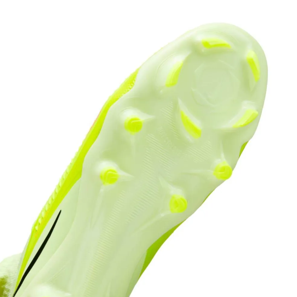 Phantom Luna II Pro Firm Ground Football Boots