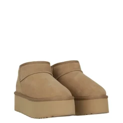 Platform Snug Boots Womens
