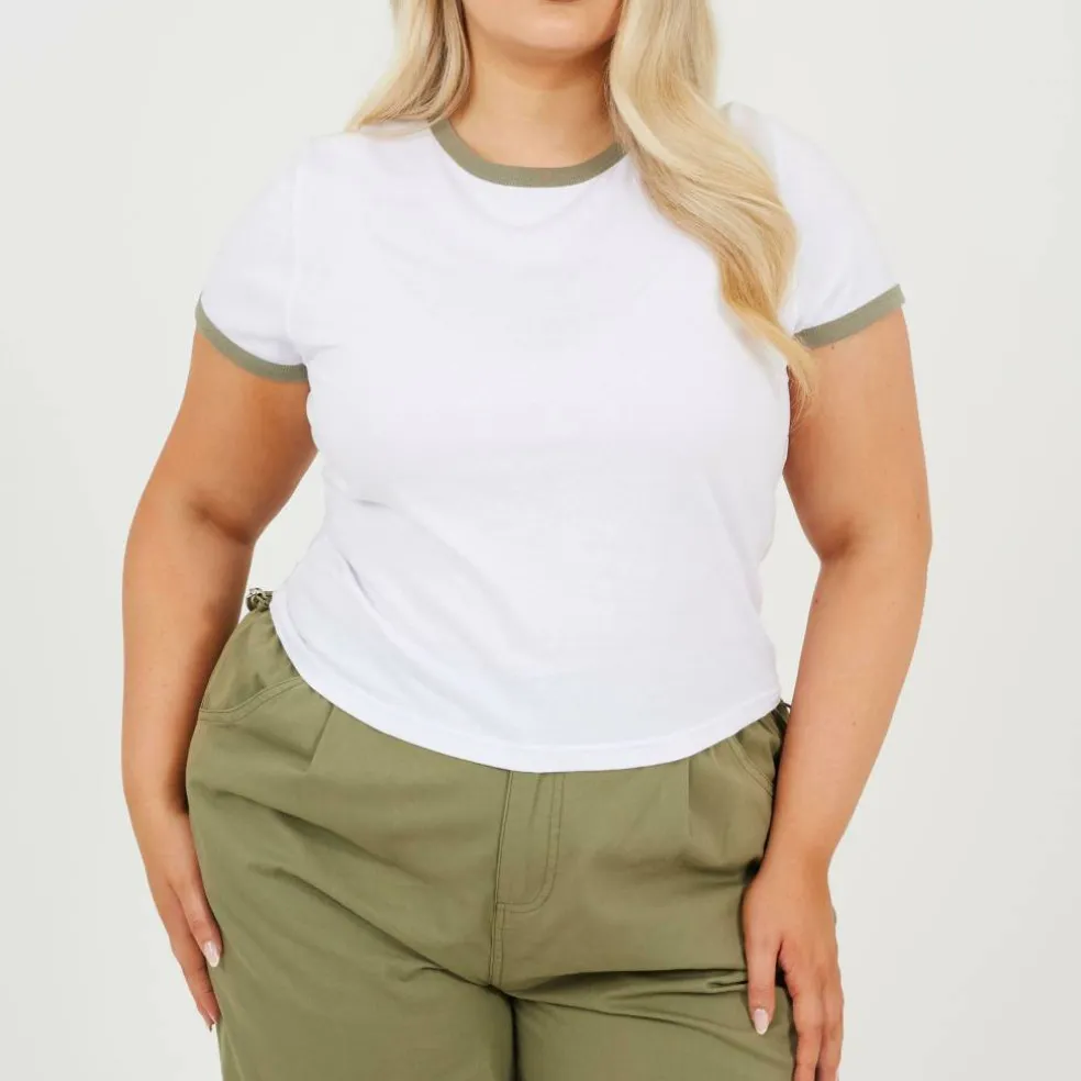 Plus Size Short Sleeve T-shit with Contrast Neck and Sleeve Rib