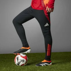 Predator 24 Elite Laceless Firm Ground Football Boots