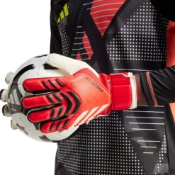 Predator Goal Match Goalkeeper Gloves