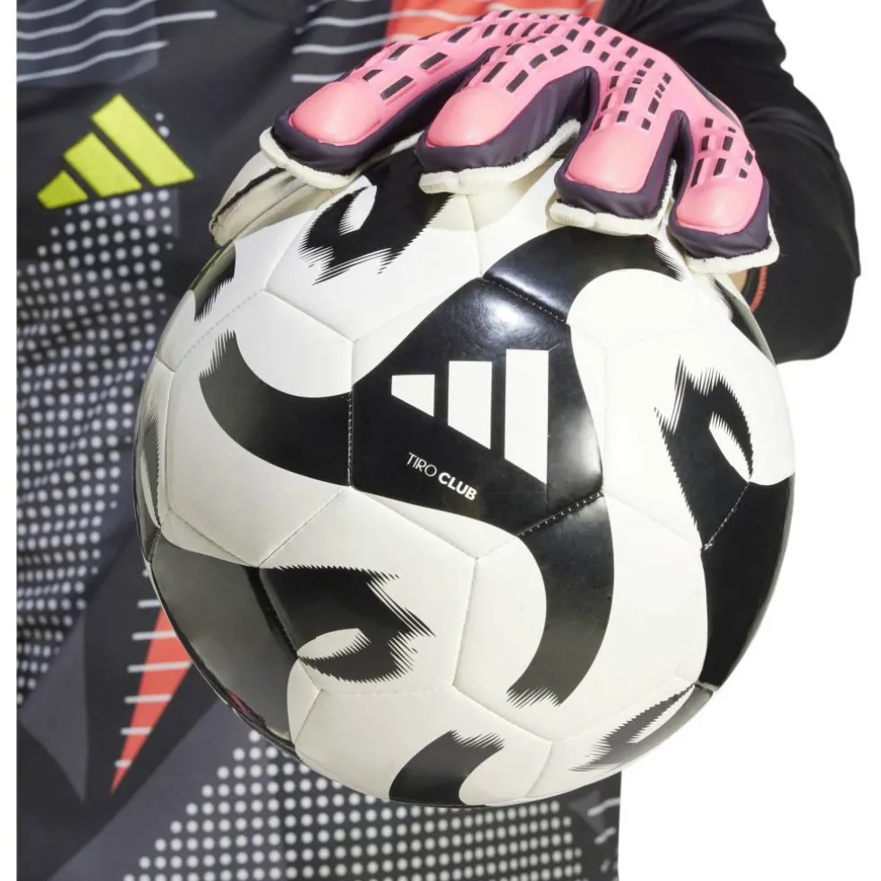 Predator Match Fingersave Goalkeeper Gloves Adults