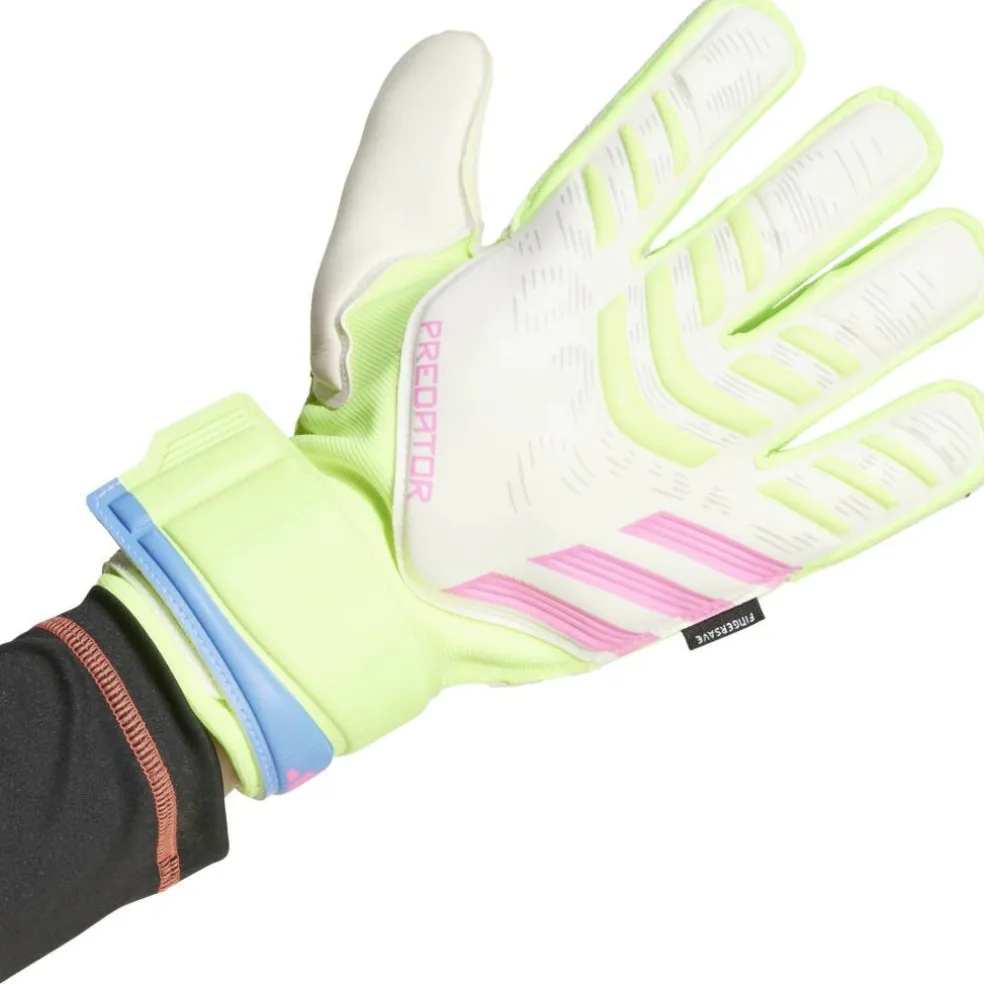 Predator Match Fingersave Goalkeeper Gloves Adults