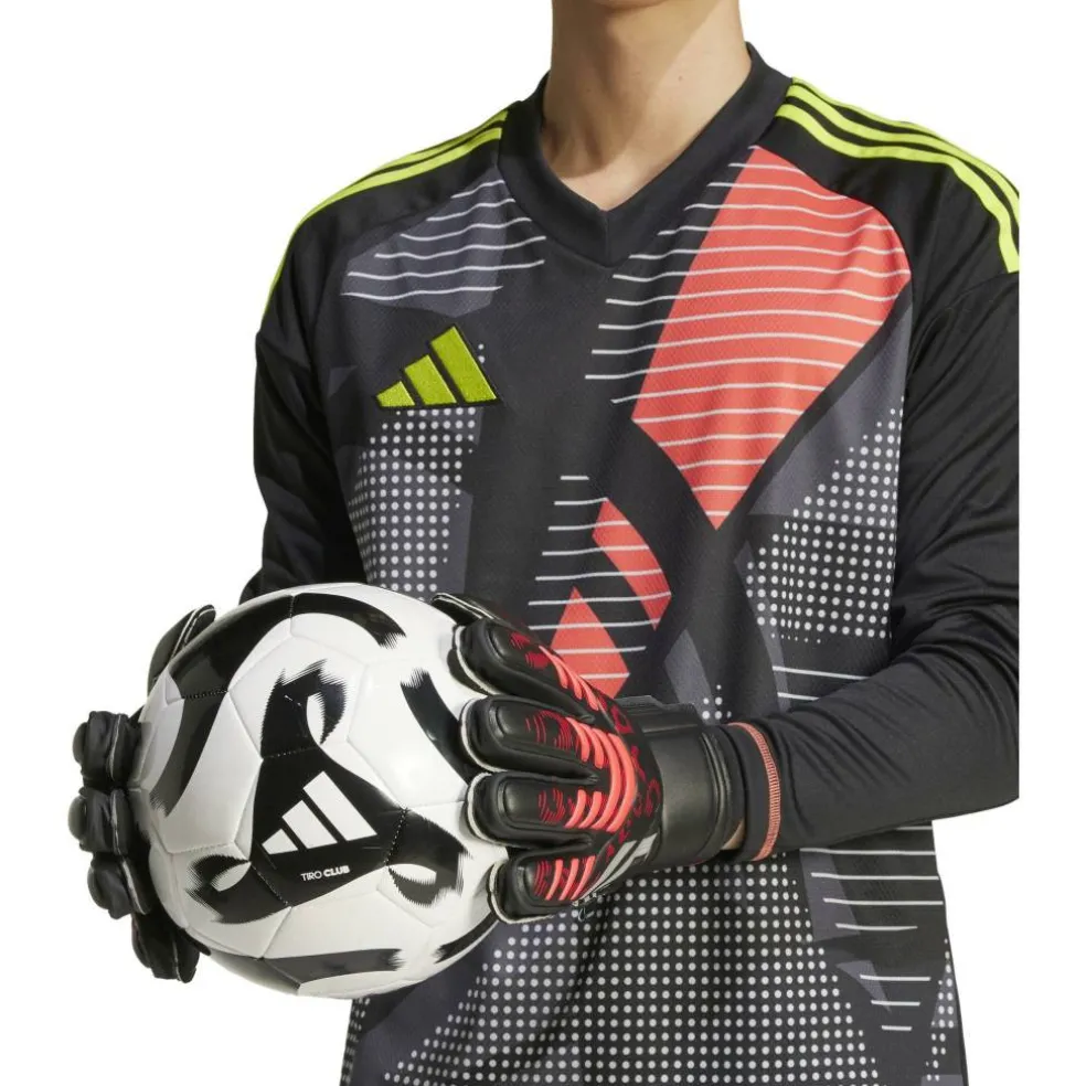 Predator Match Fingersave Goalkeeper Gloves Adults