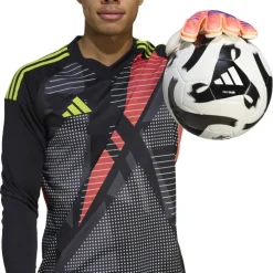 Predator Match Fingersave Goalkeeper Gloves Adults