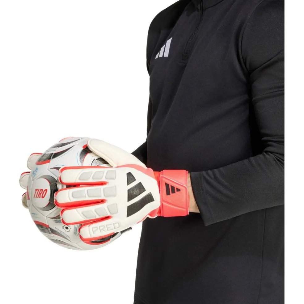 Predator Match Fingersave Goalkeeper Gloves Adults
