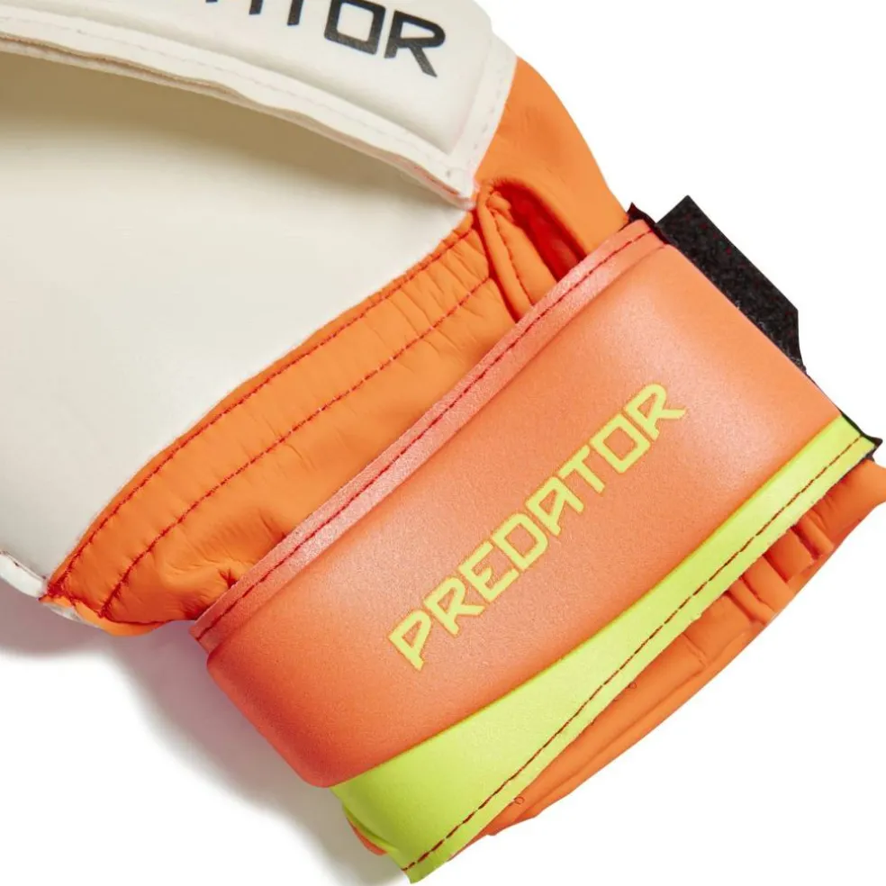 Predator Match Fingersave Goalkeeper Gloves Juniors