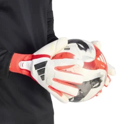 Predator Pro Goalkeeper Gloves Adults