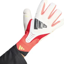 Predator Pro Goalkeeper Gloves Adults
