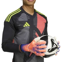Predator Pro Goalkeeper Gloves Adults
