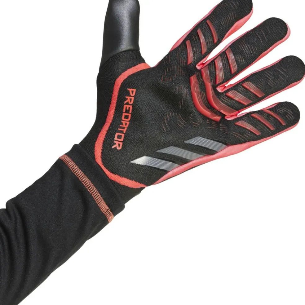 Predator Pro Goalkeeper Gloves Adults