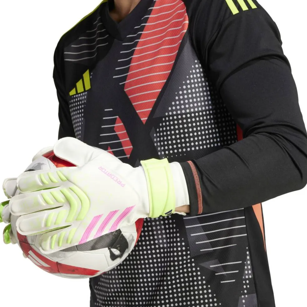 Predator Training Goalkeeper Gloves Adults