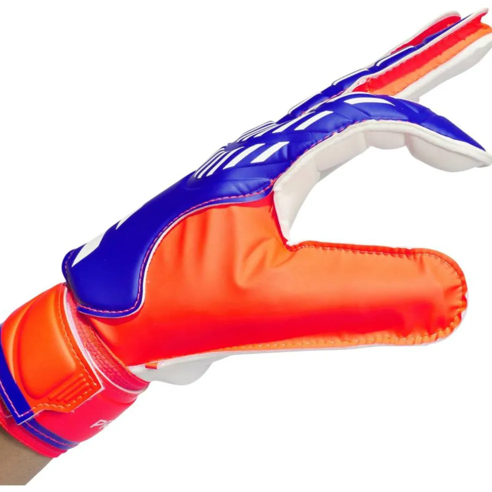 Predator Training Goalkeeper Gloves Adults