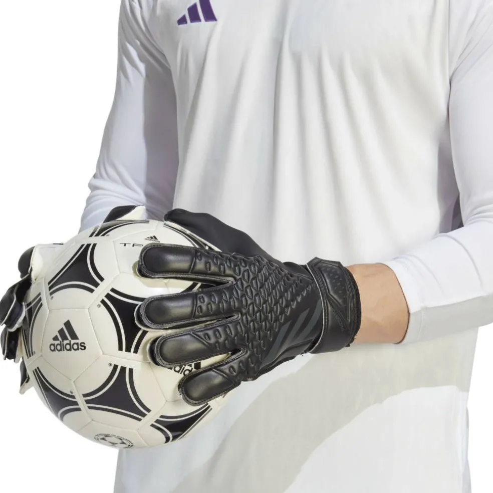 Predator Training Goalkeeper Gloves Adults