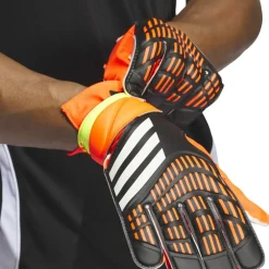 Predator Training Goalkeeper Gloves Adults