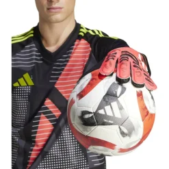 Predator Training Goalkeeper Gloves Adults