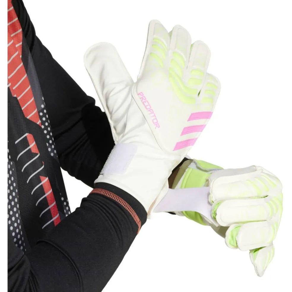 Predator Training Goalkeeper Gloves Adults