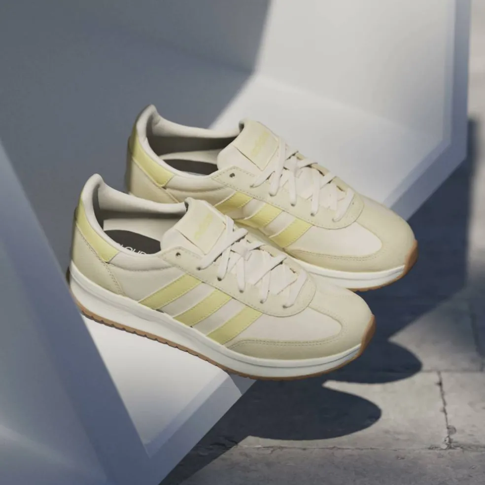 Run 70s 2.0 Low-Top Trainers Womens