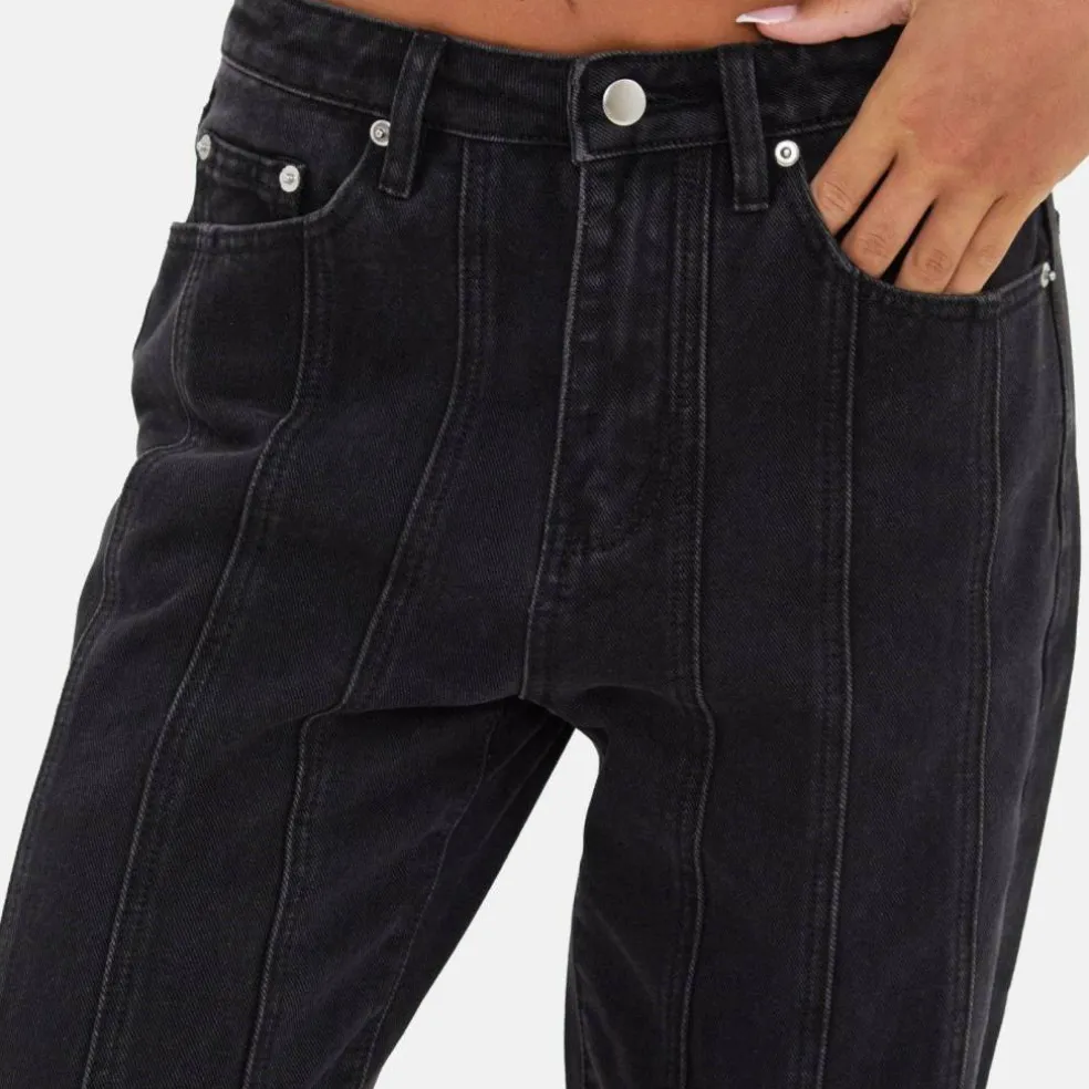Seam Detail Straight Leg Jeans