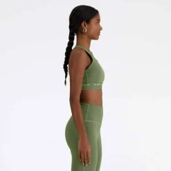 Sleek Medium Support Sports Bra