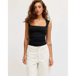 Sleeveless Square Neck Top Ladies