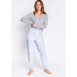 Snowflake Cuffed Pant