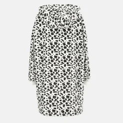 Snuggle Hoodie Ladies Leopard Pattern