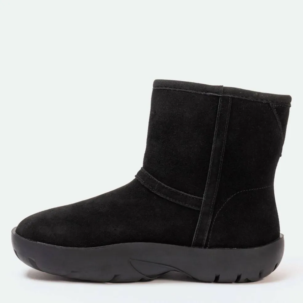 Snug Womens Classic Slip On Ankle Boots