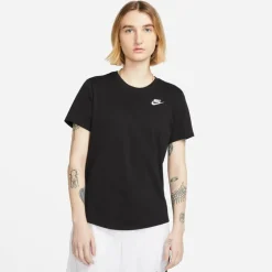 Sportswear Women's Club T-Shirt