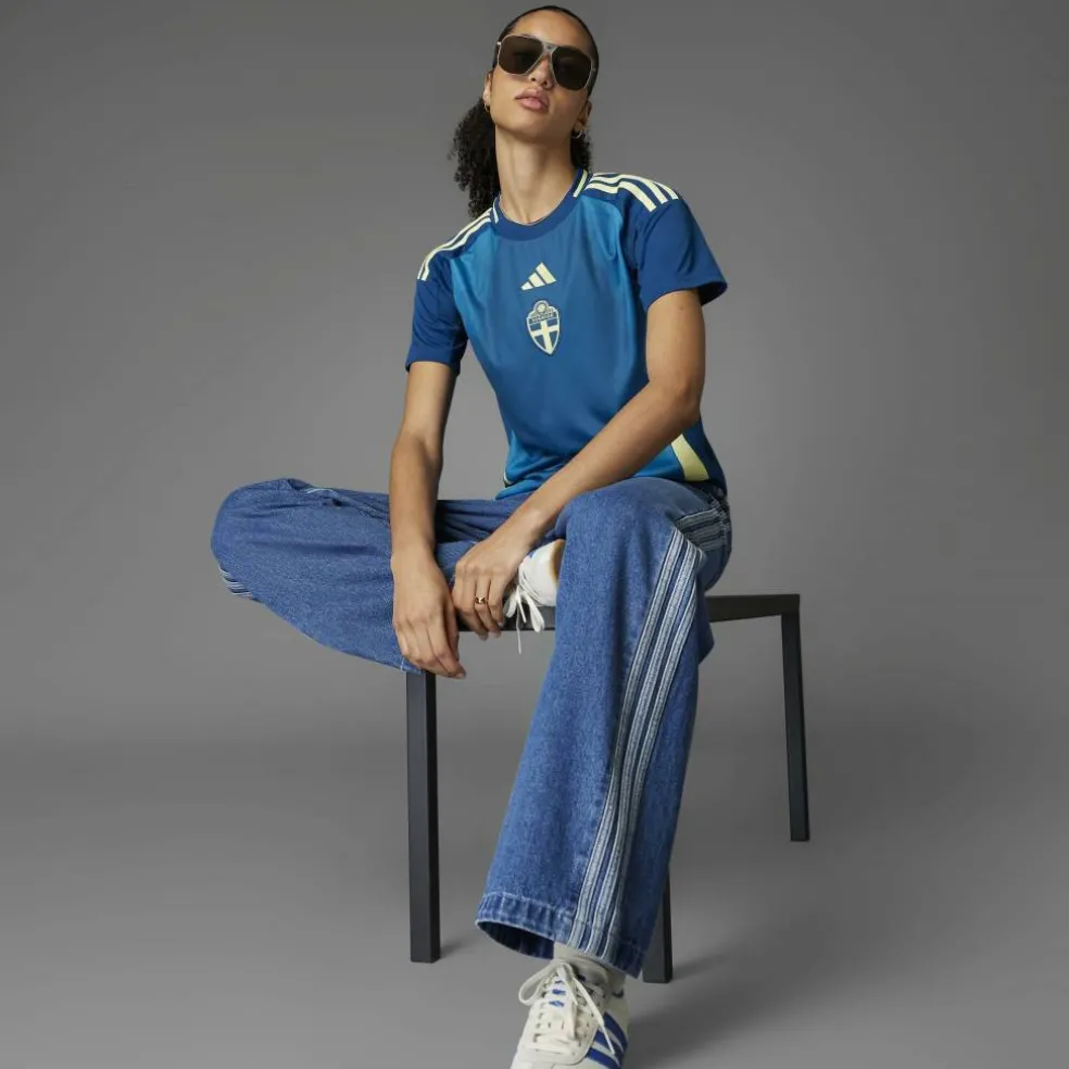Sweden Away Football Shirt 2025 Womens