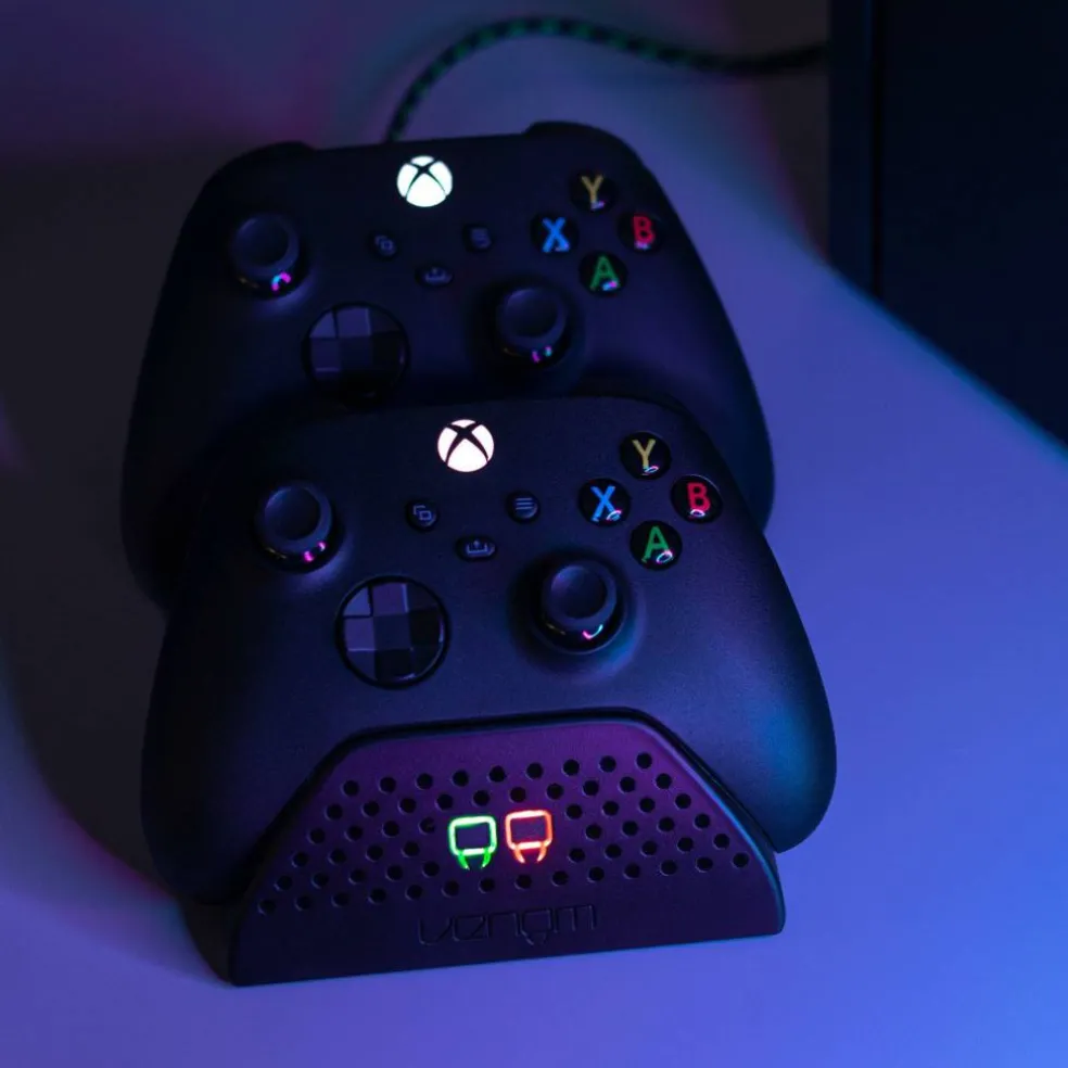 Twin Docking Station Fox Xbox Series X/S and One (Black)