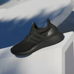 Ultraboost 1.0 W Runners Womens