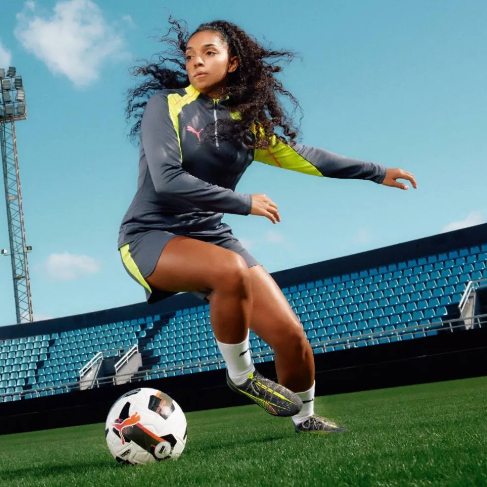 Ultra 5 Ultimate Firm Ground Football Boots Womens
