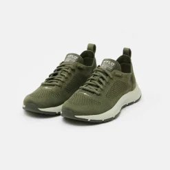 Unisex Adults At Light Low-Top Trainers