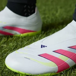 Unisex Adults Firm Ground Football Boots
