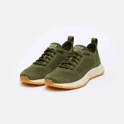 Unisex At Light Low-Top Trainers