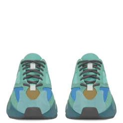 Unisex Boost 700 Fade Azure Sneakers with Midsole Cushioning