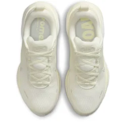 Vomero 18 Road Running Shoes Womens