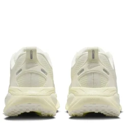Vomero 18 Road Running Shoes Womens