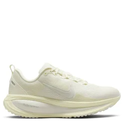 Vomero 18 Road Running Shoes Womens